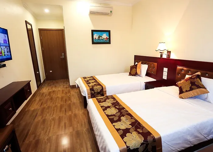 Khách sạn Diamond 2*